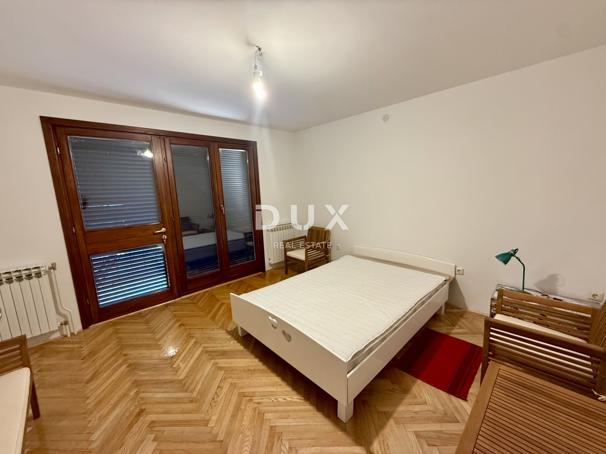 ZAGREB, MAKSIMIR - družinska hiša na odlični lokaciji!