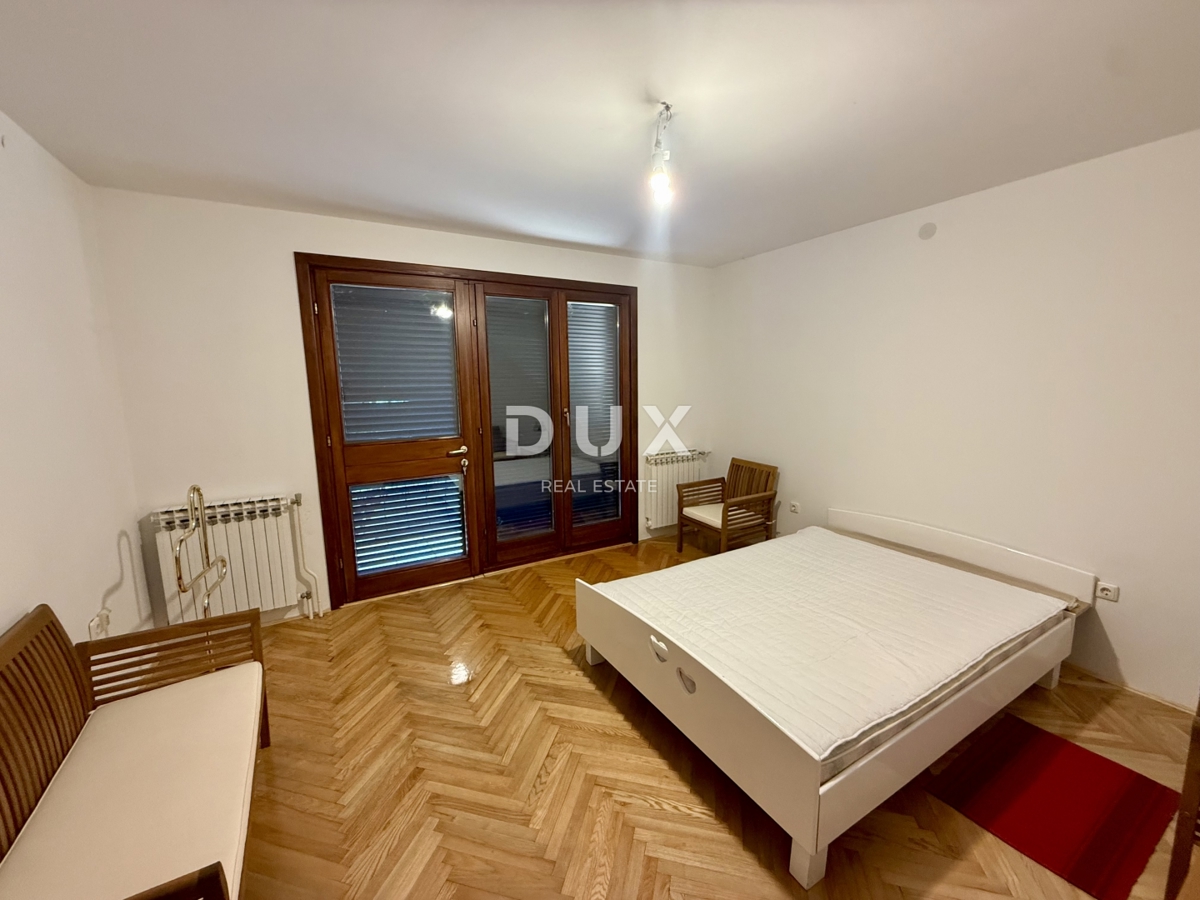 ZAGREB, MAKSIMIR - družinska hiša na odlični lokaciji!