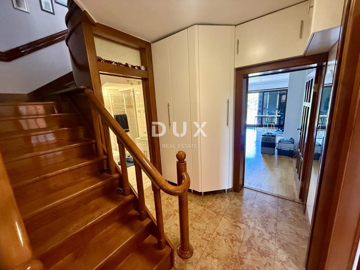 ZAGREB, MAKSIMIR - družinska hiša na odlični lokaciji!