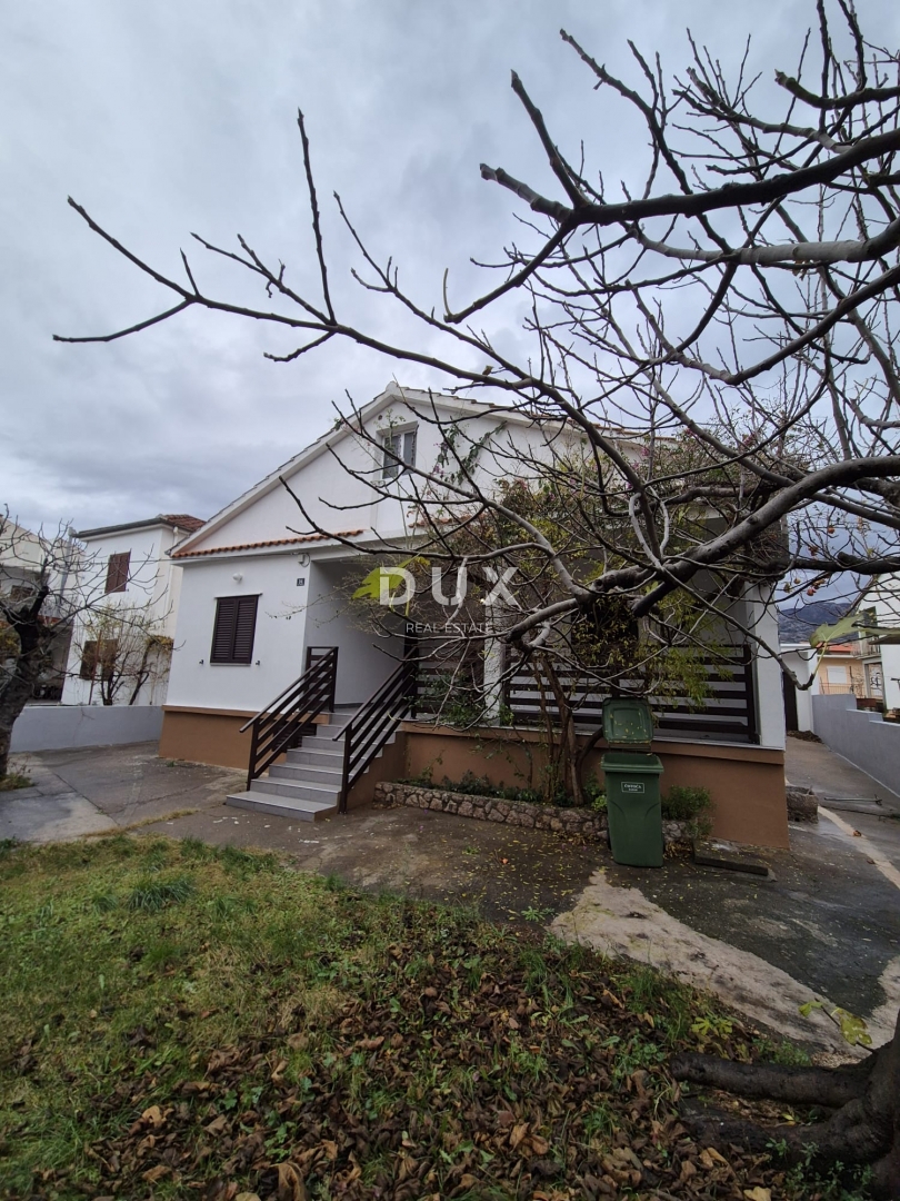 ZADAR, SELINE - PRILOŽNOST! Hiša v 1. vrsti do morja