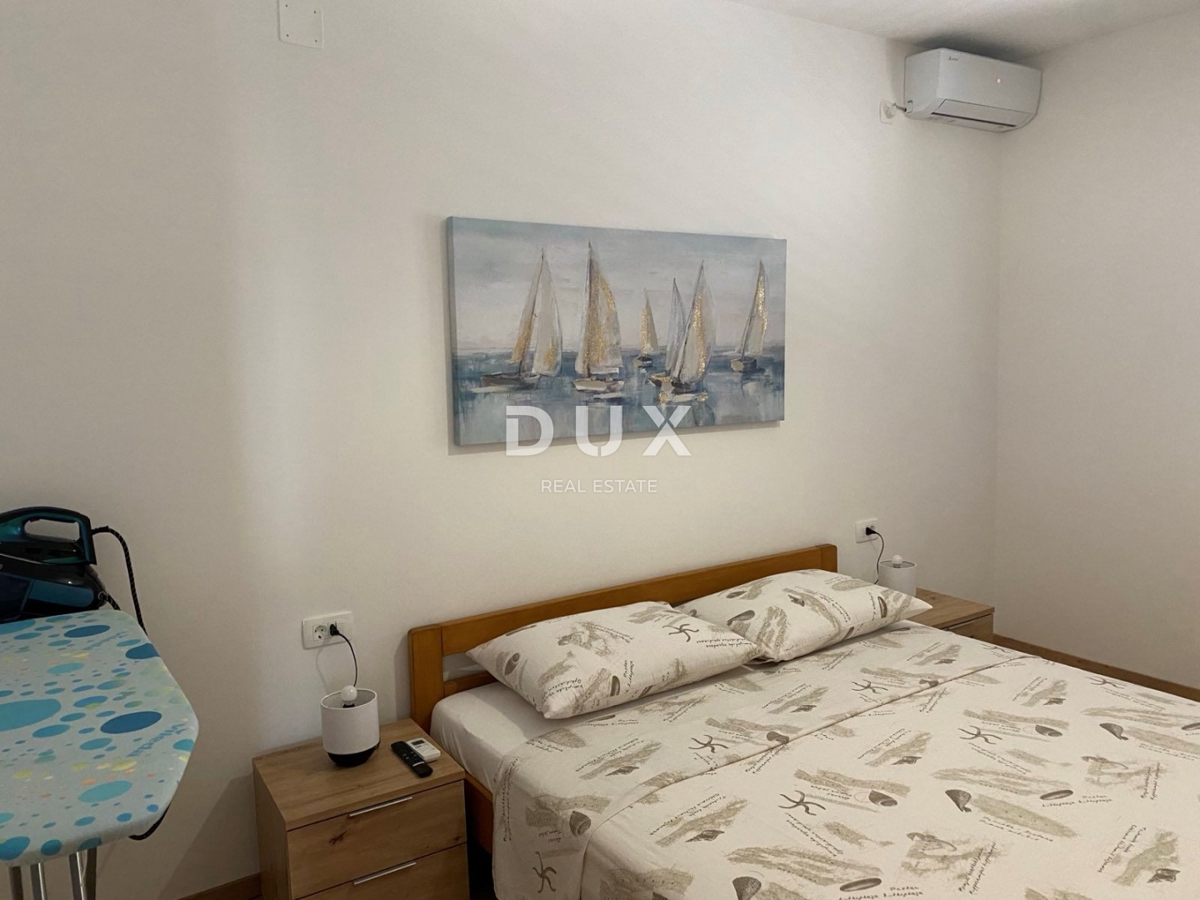 ZADAR, SELINE - PRILOŽNOST! Hiša v 1. vrsti do morja