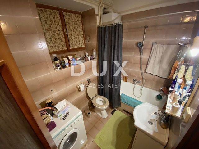 RIJEKA, TRSAT, CENTER - stanovanje 103 m2 v pritličju + GARAŽA 25 m2 + vrt v središču Trsata! PRILOŽNOST!