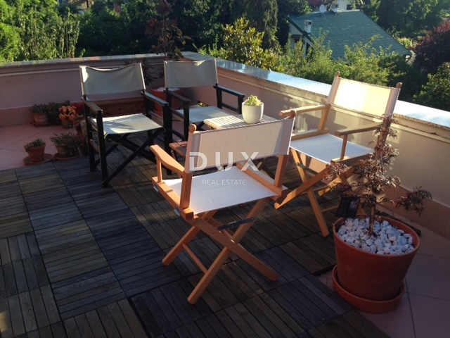 ZAGREB, MAKSIMIR - Vila v centru Zagreba