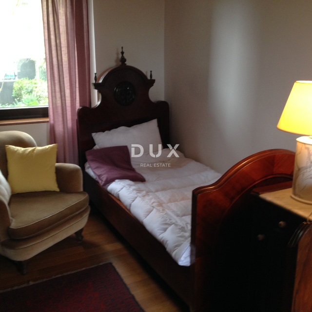 ZAGREB, MAKSIMIR - Vila v centru Zagreba