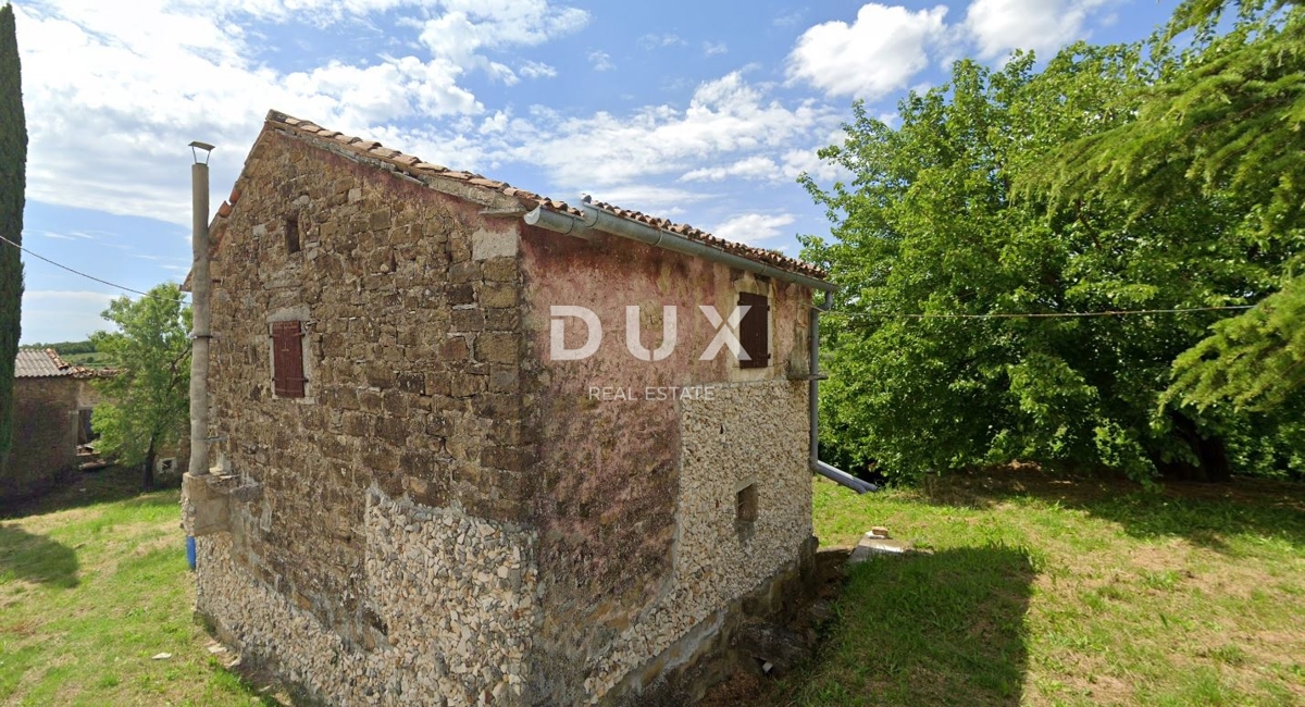 ISTRA, MOMJAN – DVA KAMNITA OBJEKTA S PROJEKTOM