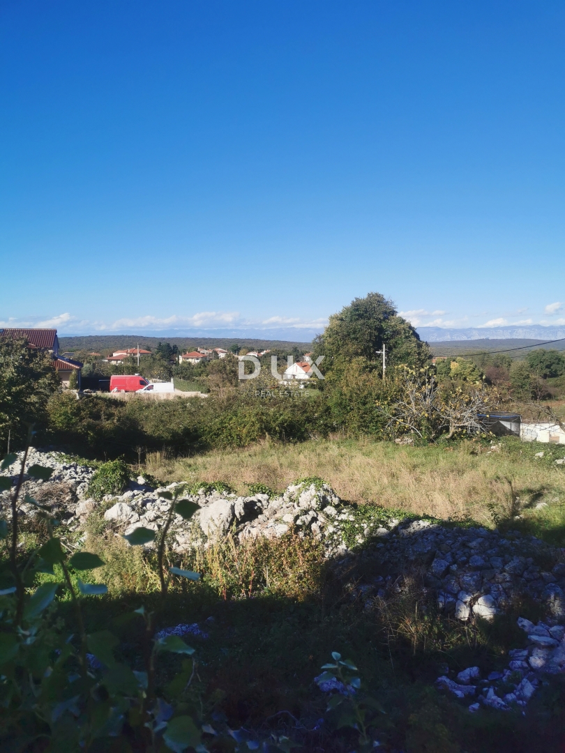 Zemljišče Vrh, Krk, 660m2