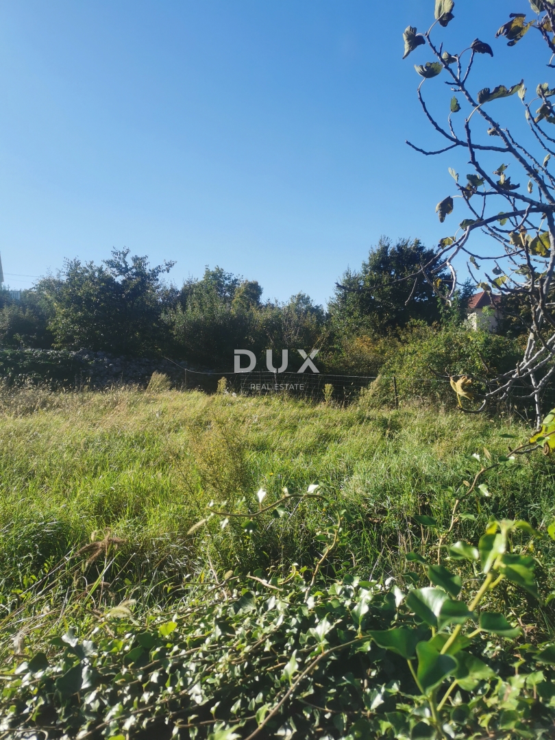 Zemljišče Vrh, Krk, 660m2