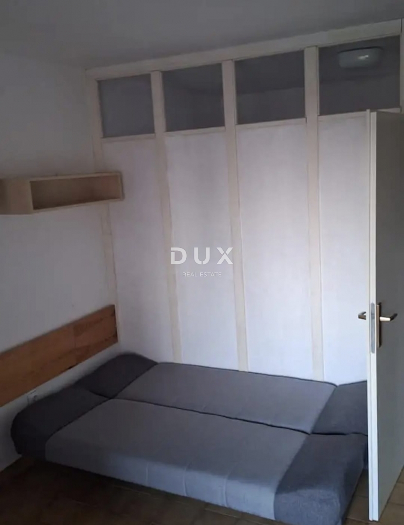 ISTRA, DUGA UVALA - Apartma s teraso in pogledom na morje