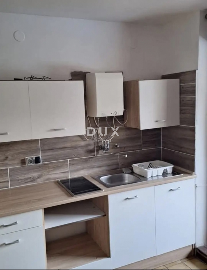 ISTRA, DUGA UVALA - Apartma s teraso in pogledom na morje