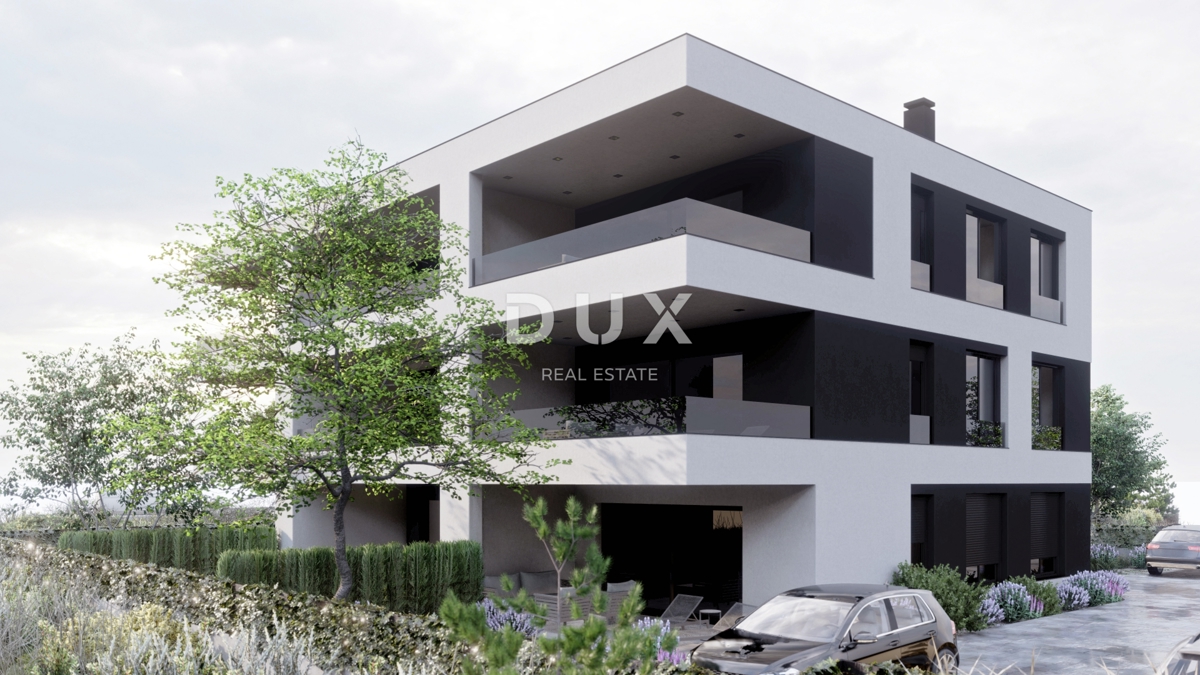 ŠIBENIK, SRIMA - Luksuzno stanovanje v novogradnji le 300 m od morja in plaže