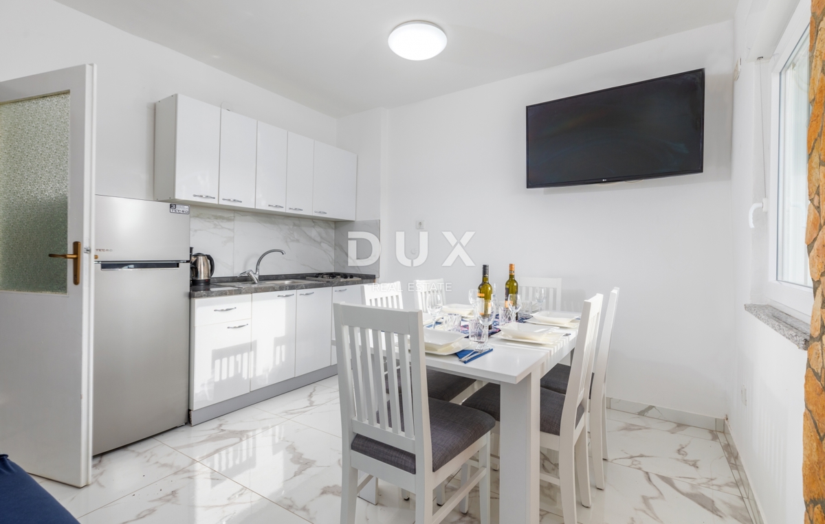 ISTRA, MEDULIN - Hiša s 3 stanovanjskimi enotami v bližini morja!