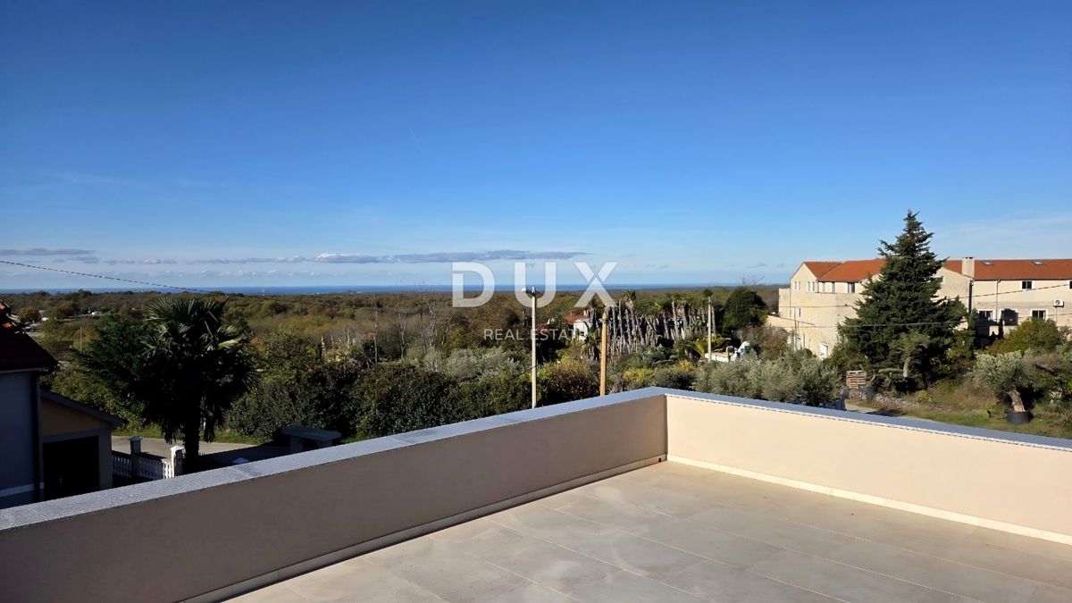 ISTRA, POREČ - Moderna hiša z bazenom