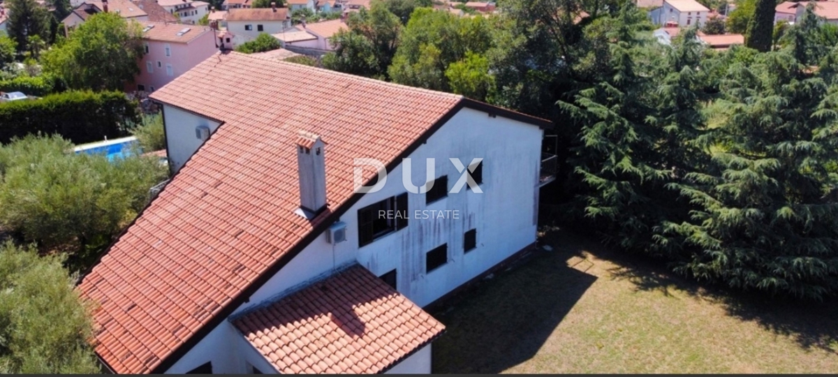 ISTRA, POREČ - Hiša na prostorni posesti z bazenom in popolno zasebnostjo!