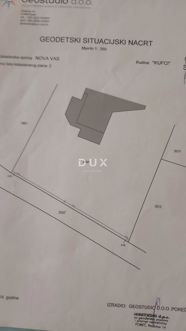 ISTRA, POREČ - Hiša na prostorni posesti z bazenom in popolno zasebnostjo!