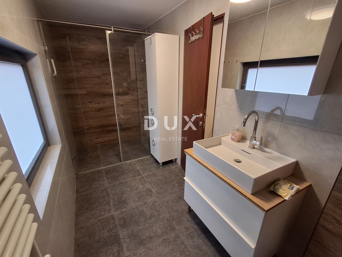 ZAGREB, GORNJE VRAPČE - Družinska hiša s panoramskim pogledom na Zagreb