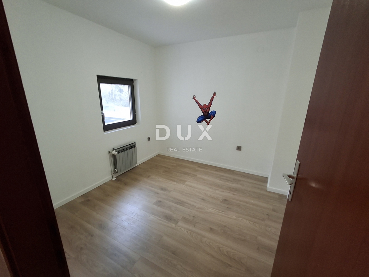 ZAGREB, GORNJE VRAPČE - Družinska hiša s panoramskim pogledom na Zagreb