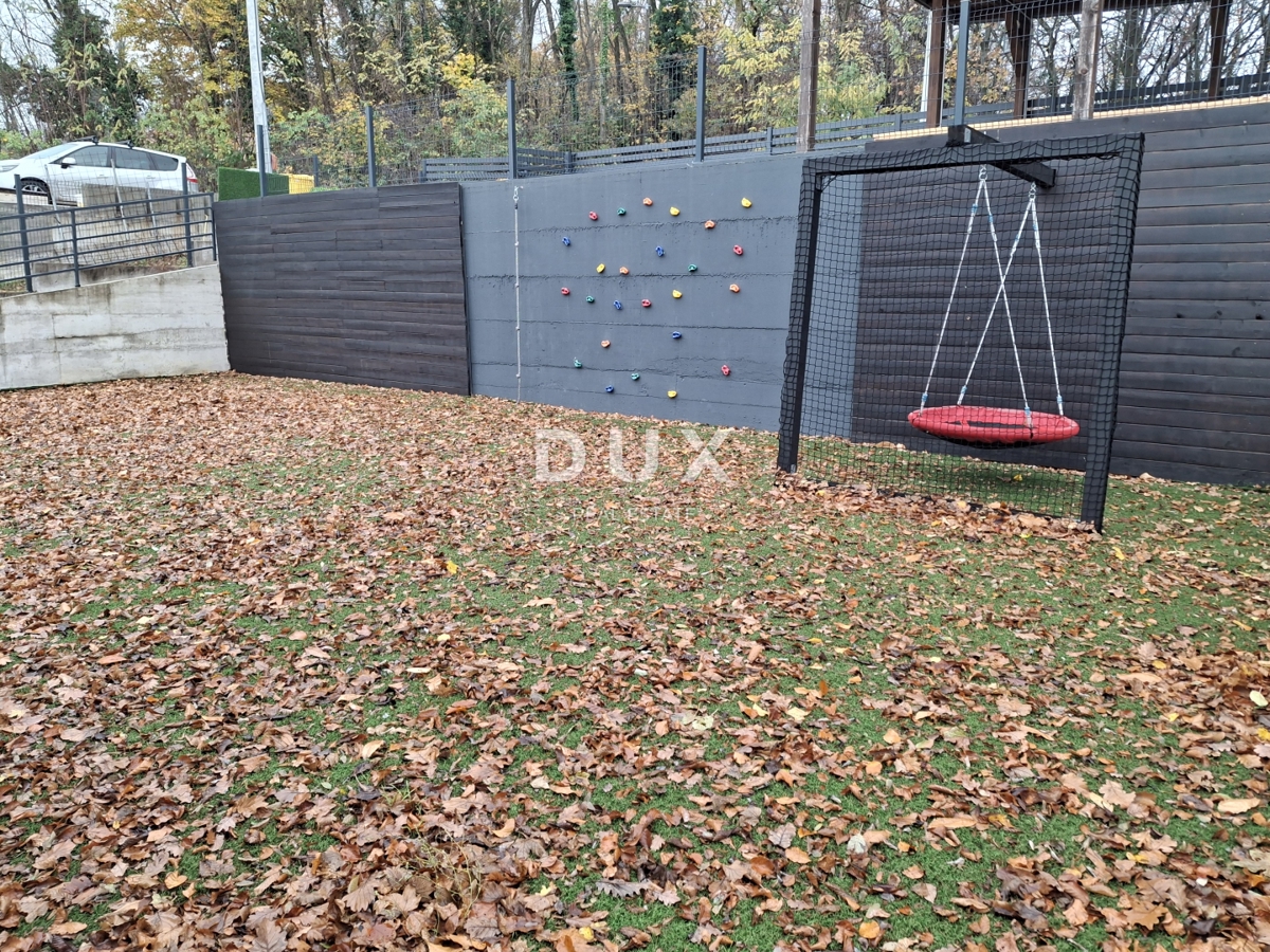 ZAGREB, GORNJE VRAPČE - Družinska hiša s panoramskim pogledom na Zagreb