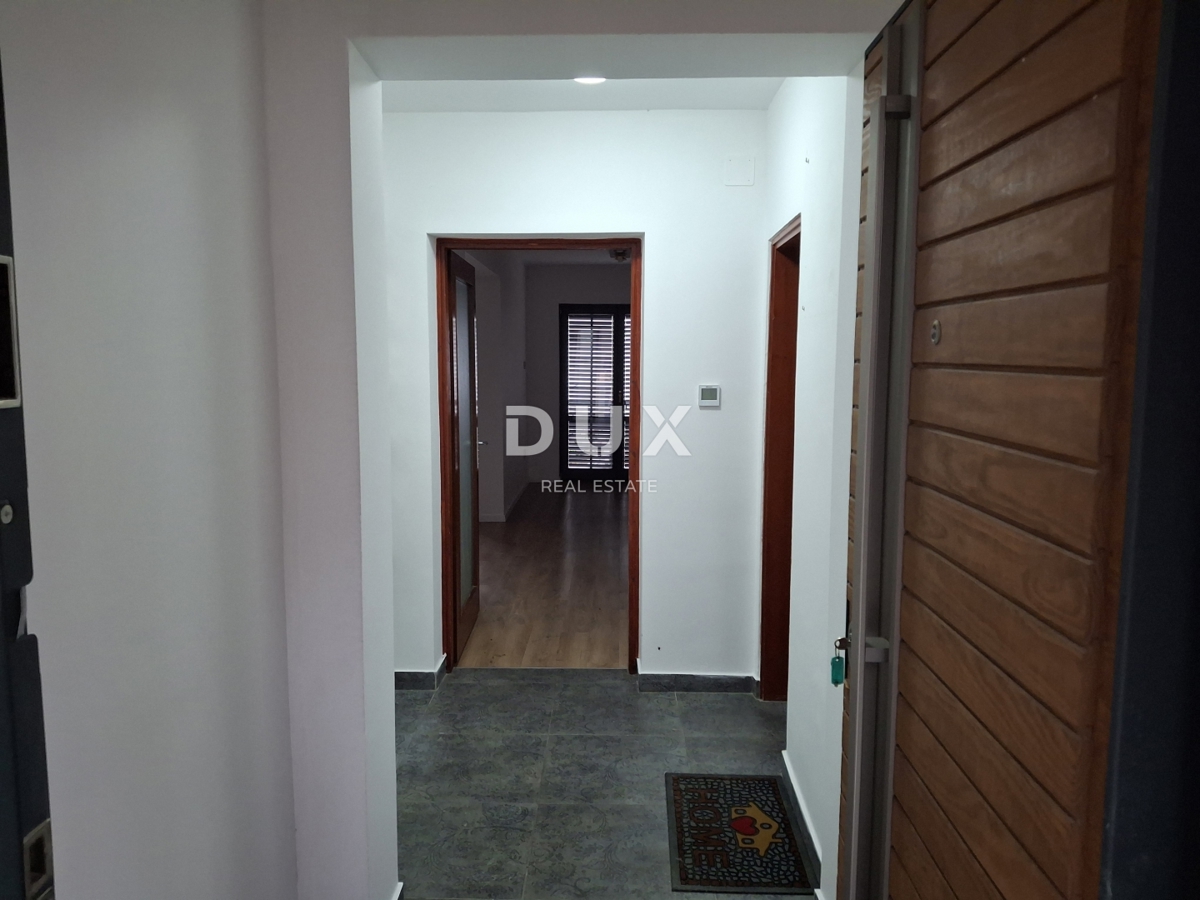 ZAGREB, GORNJE VRAPČE - Družinska hiša s panoramskim pogledom na Zagreb