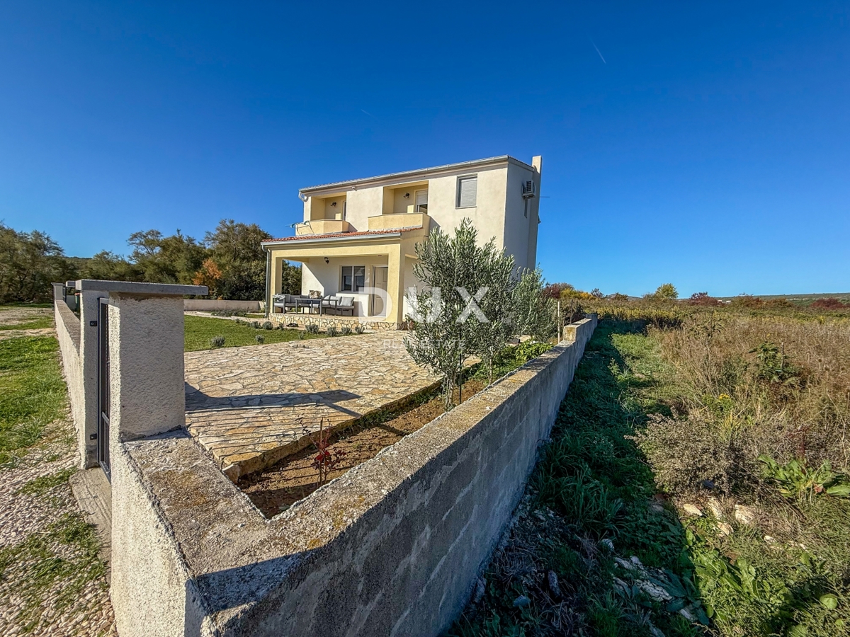 Hiša Posedarje, 96m2