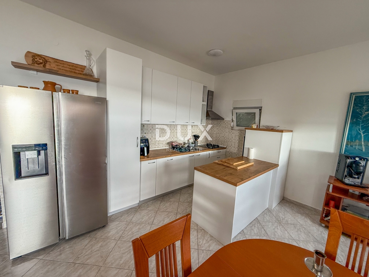 Hiša Posedarje, 96m2