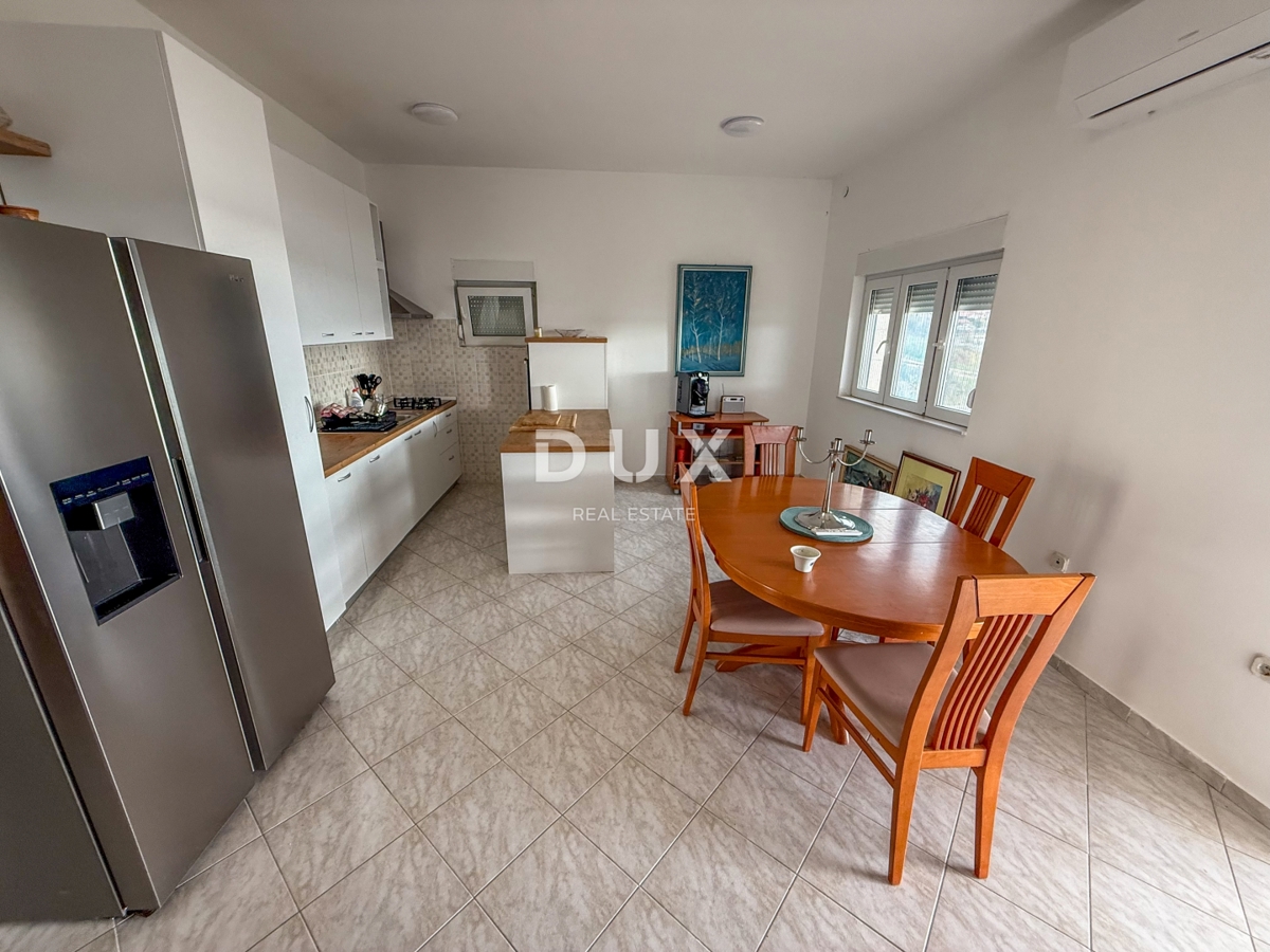 Hiša Posedarje, 96m2