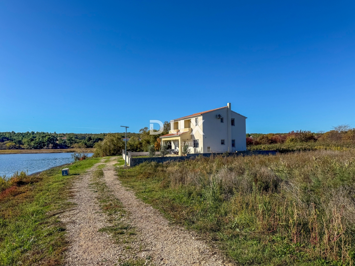 Hiša Posedarje, 96m2