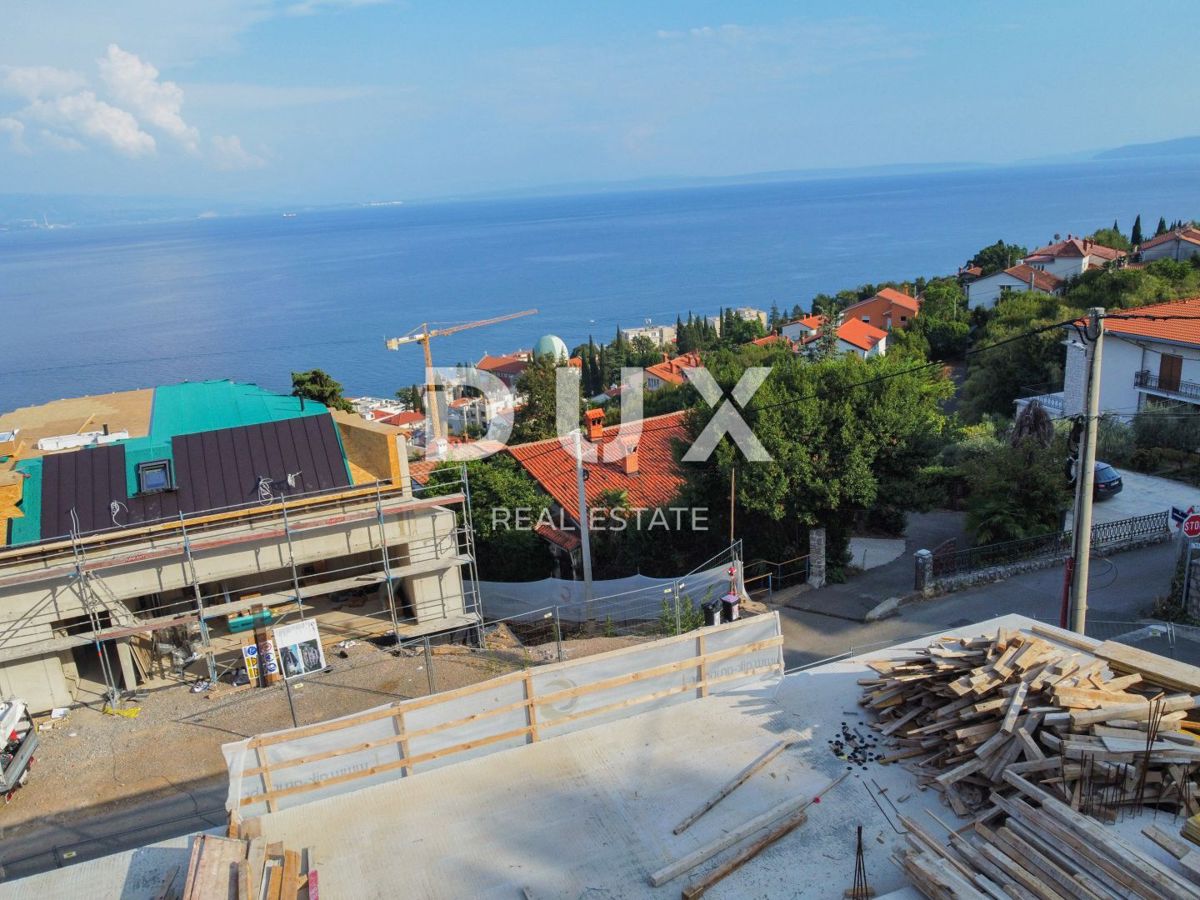 OPATIJA, CENTER - luksuzno stanovanje v novogradnji z wellnessom, fitnesom, garažo 