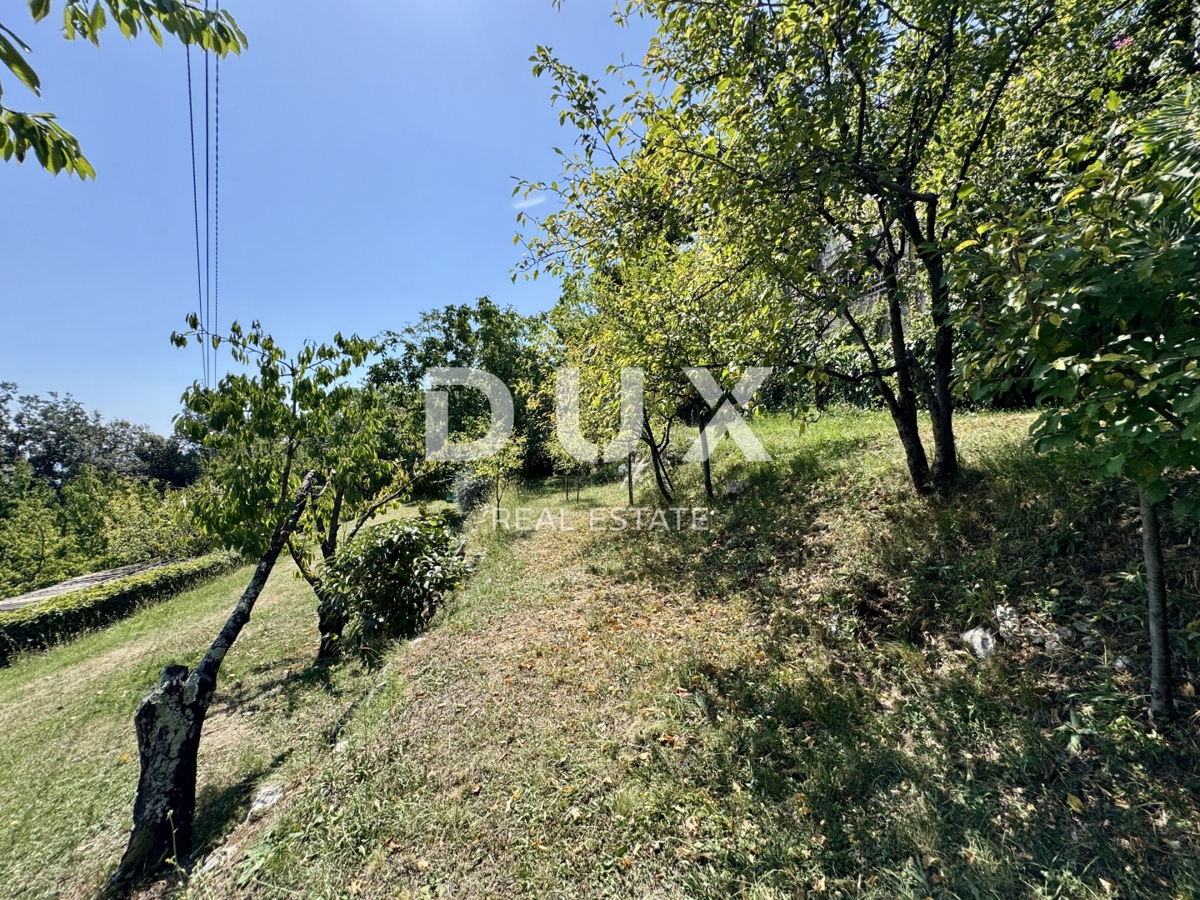 OPATIJA, LOVRAN - novo - čudovito gradbeno zemljišče za družinsko hišo ali vilo z bazenom s pogledom na morje