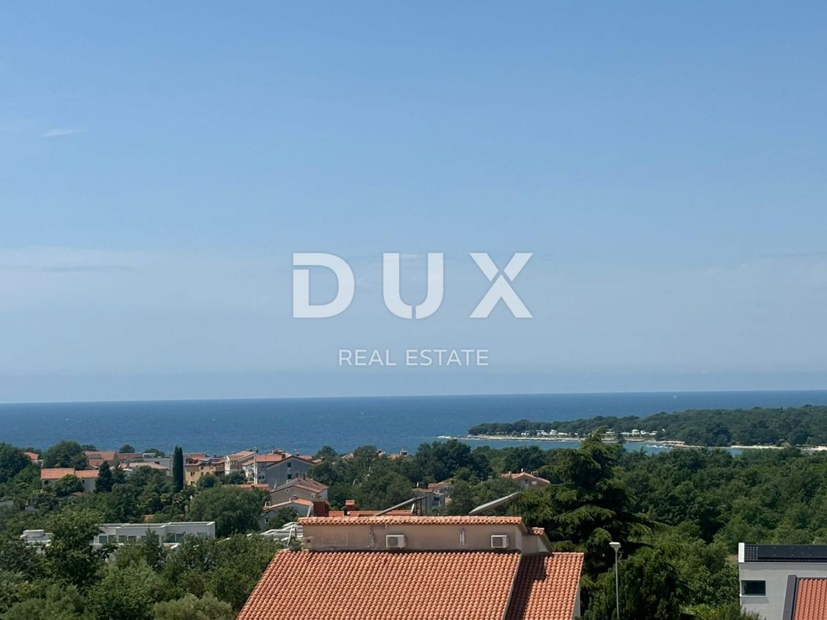 ISTRA, POREČ - Ekskluzivno penthouse s strešno teraso in odprtim pogledom na morje! ZNIŽANO!