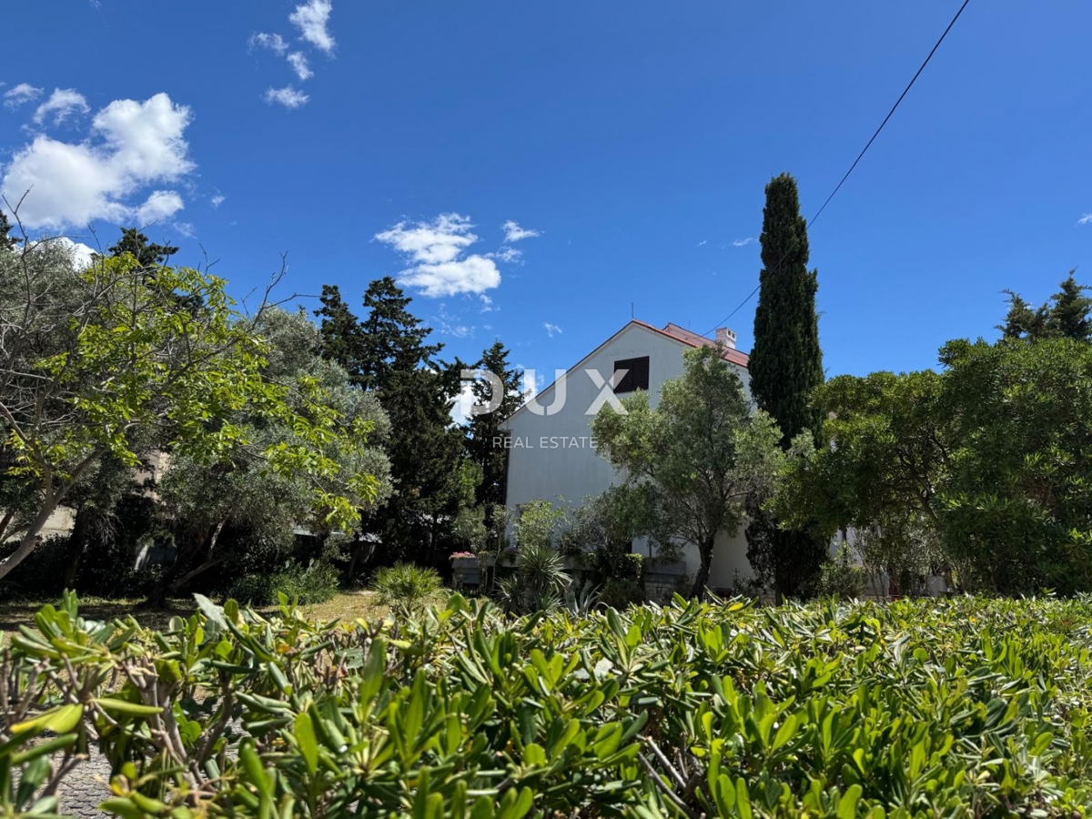 Hiša Novalja, 240m2