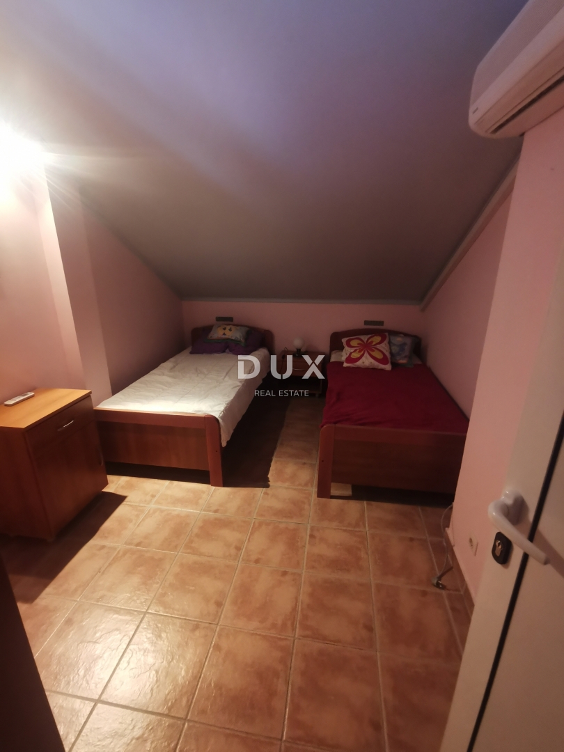 Hiša Novalja, 240m2