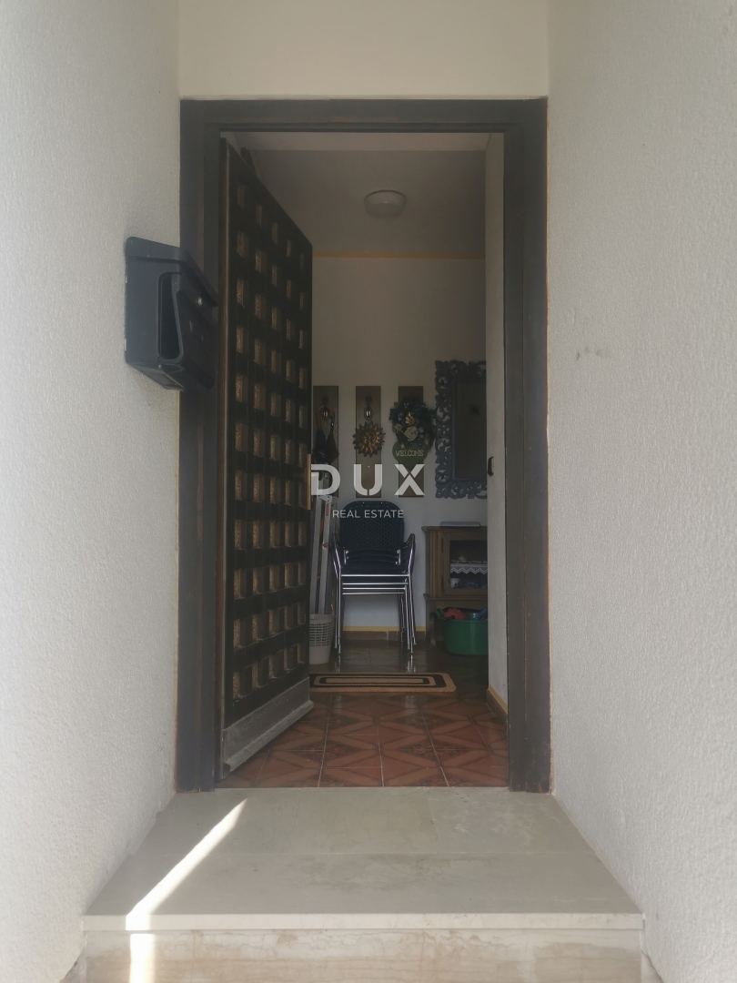 Hiša Novalja, 240m2