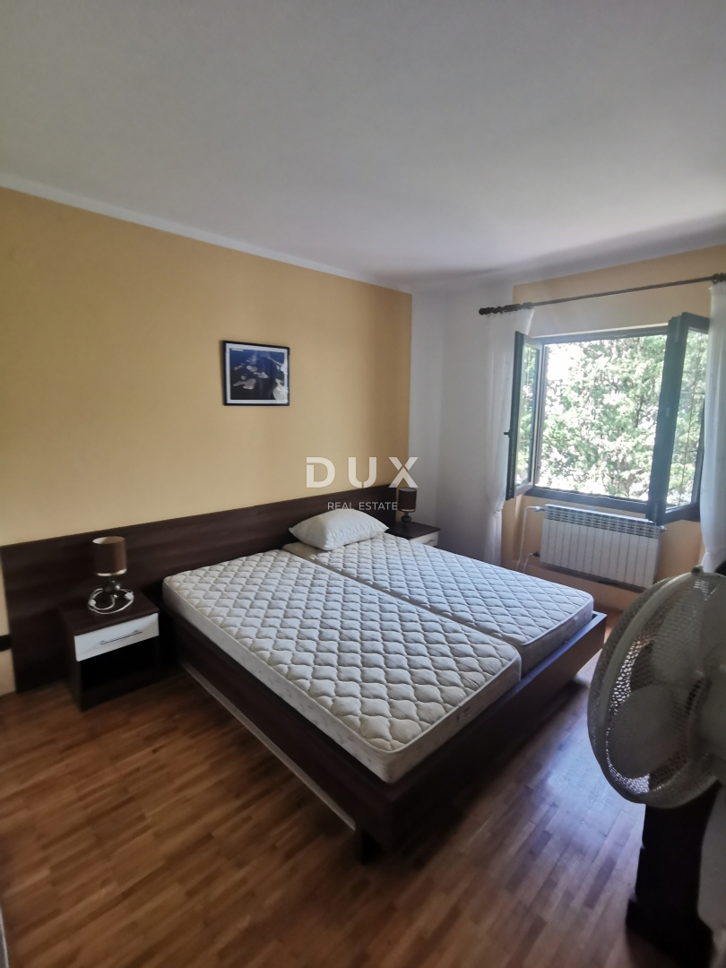 Hiša Novalja, 240m2