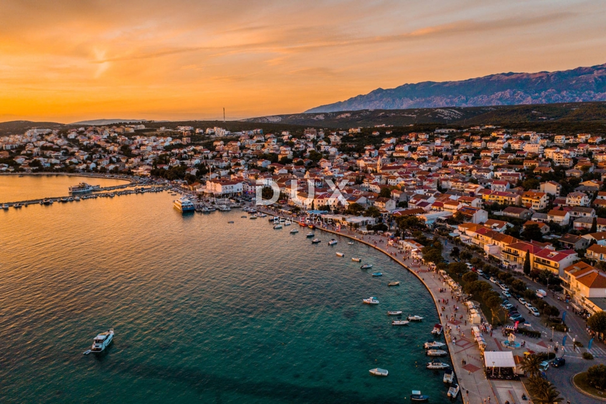 Hiša Novalja, 240m2