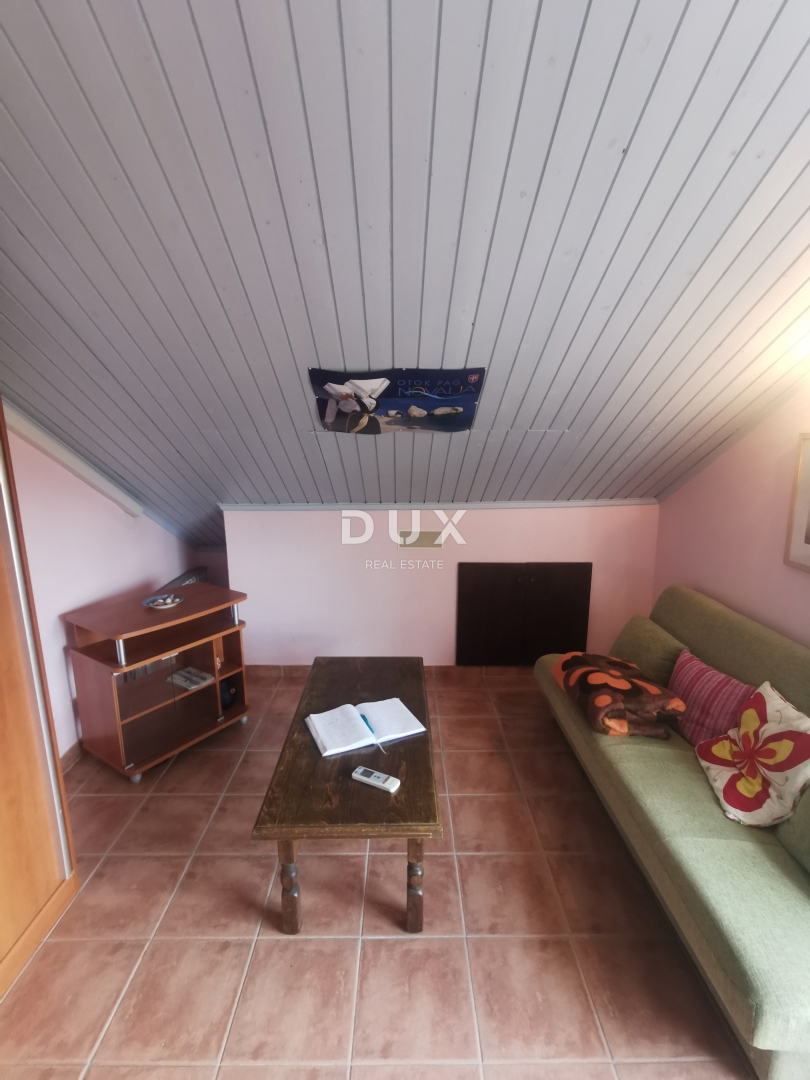 Hiša Novalja, 240m2