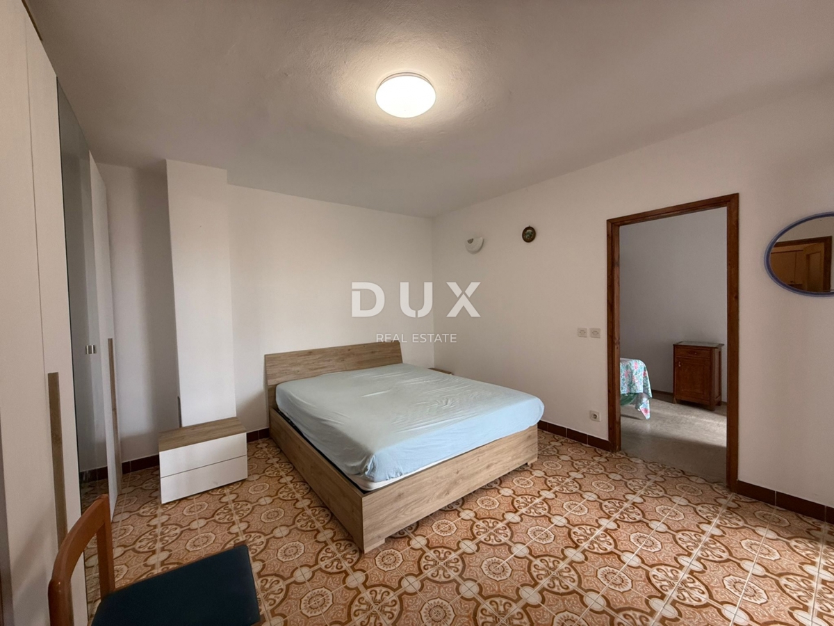 ISTRA, POREČ - Avtentična istrska hiša z dvema stanovanjskima enotama