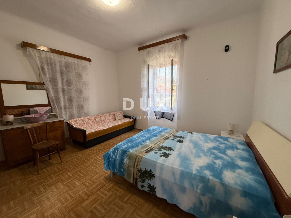 ISTRA, POREČ - Avtentična istrska hiša z dvema stanovanjskima enotama