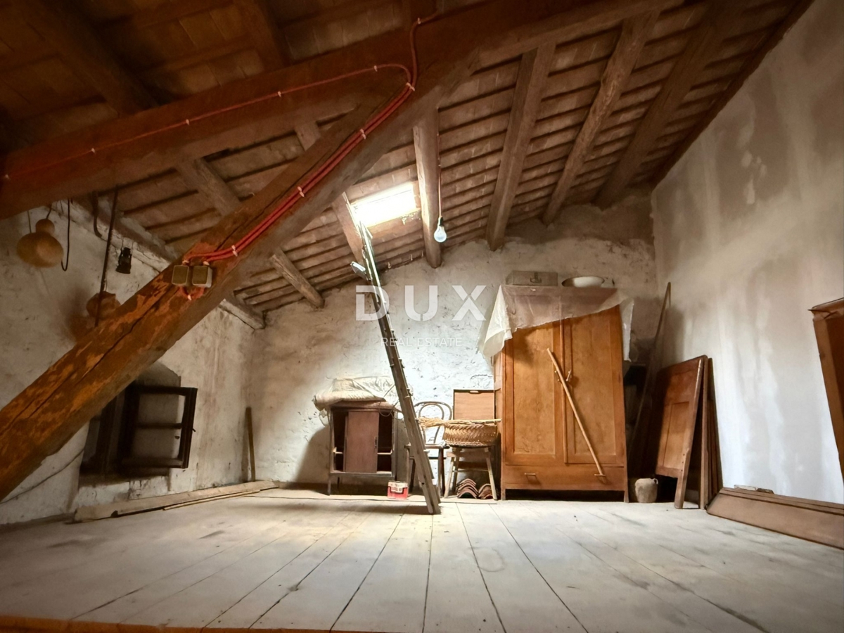 ISTRA, POREČ - Avtentična istrska hiša z dvema stanovanjskima enotama