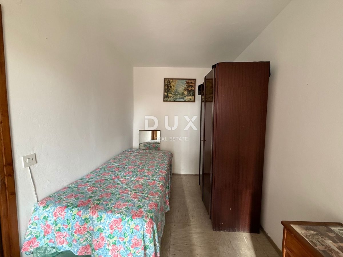 ISTRA, POREČ - Avtentična istrska hiša z dvema stanovanjskima enotama