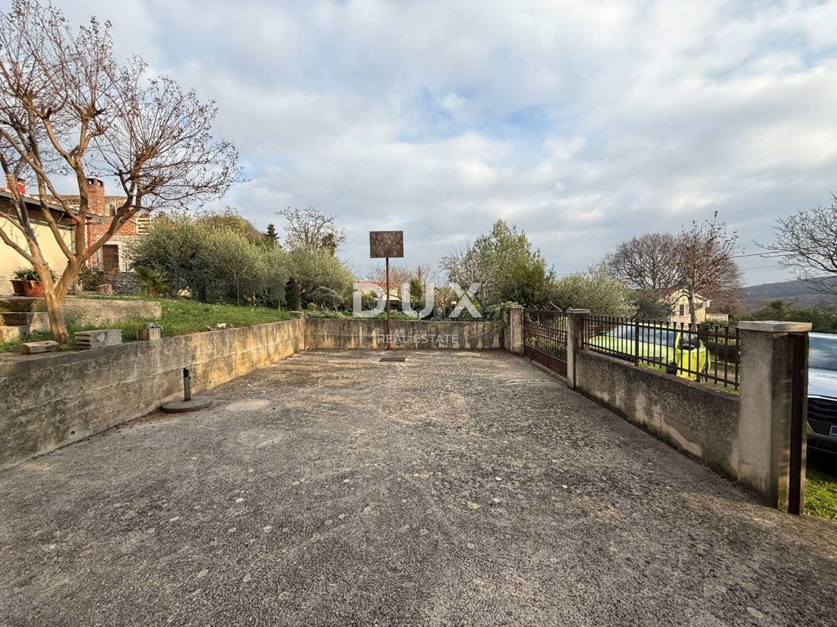 ISTRA, POREČ - Avtentična istrska hiša z dvema stanovanjskima enotama