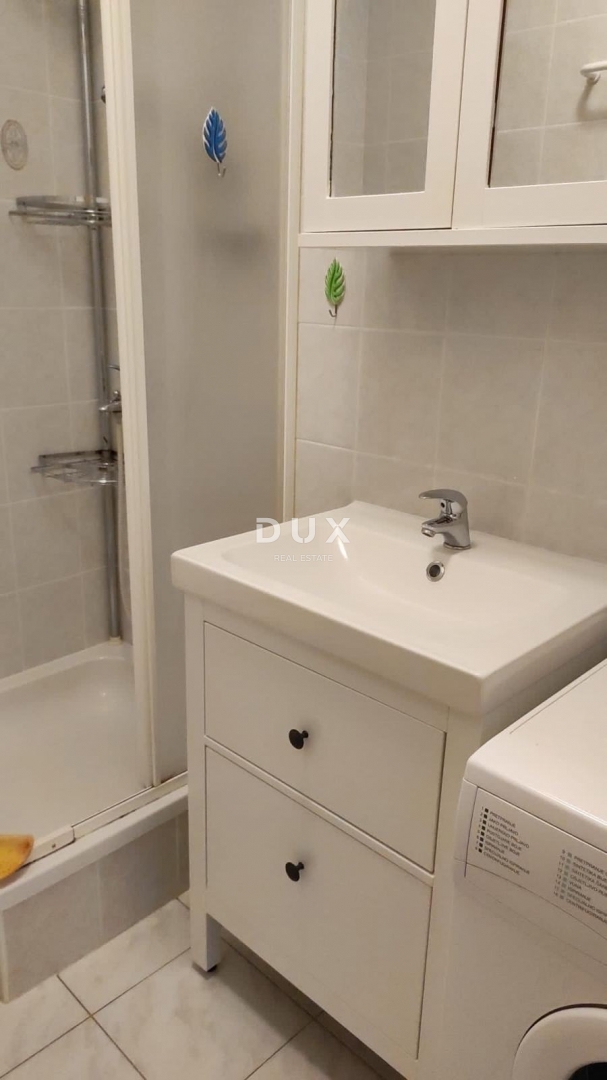 CRIKVENICA, DRAMALJ - apartma od 33,79 s pogledom na morje in parkirnim mestom