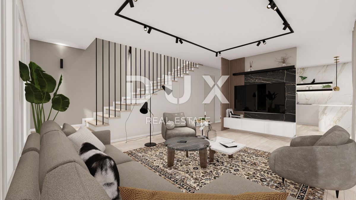 KRALJEVICA - Vila dvojček z bazenom blizu morja!