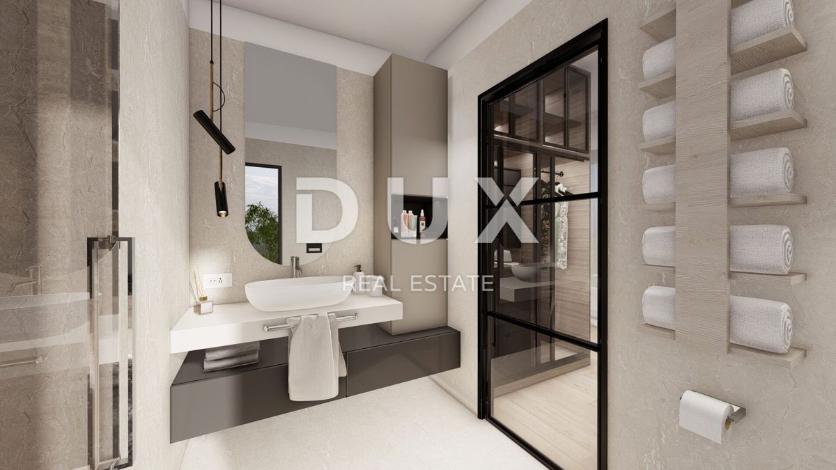 KRALJEVICA - Vila dvojček z bazenom blizu morja!