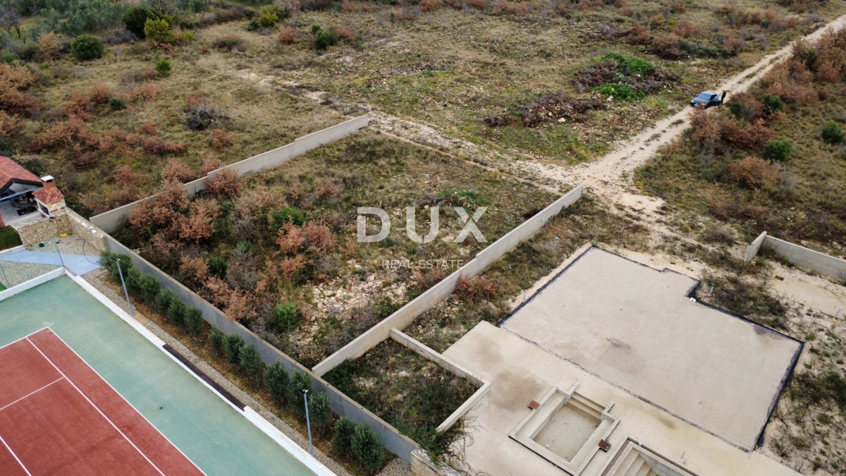 Zemljišče Murvica, Poličnik, 750m2