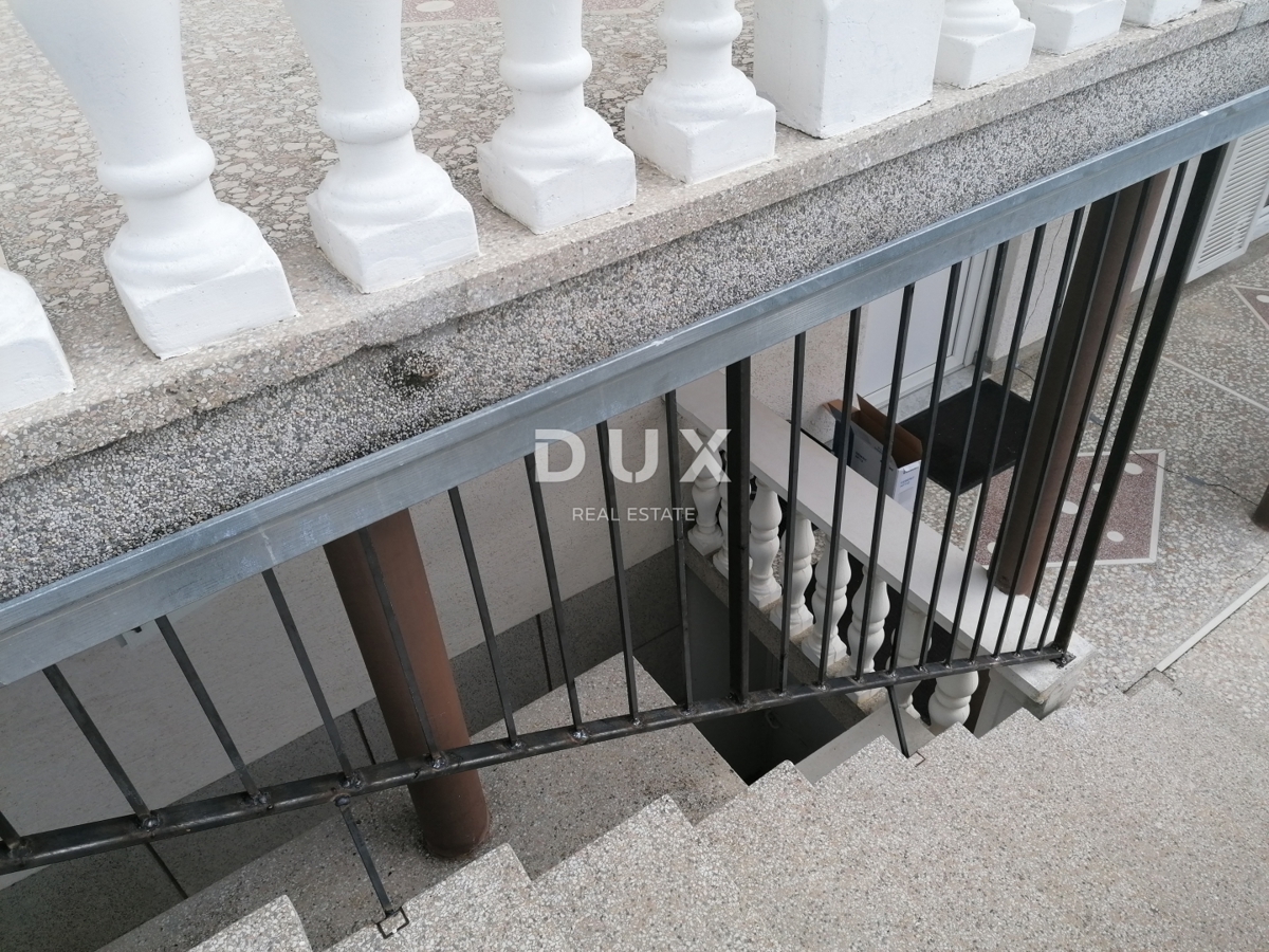 ZADAR, ZEMUNIK - PRILOŽNOST! Prenovljena družinska hiša