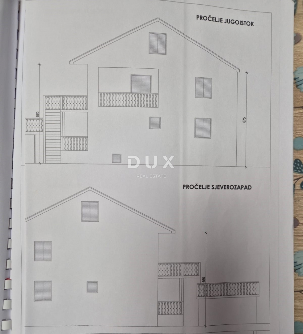 ZADAR, ZEMUNIK - PRILOŽNOST! Prenovljena družinska hiša