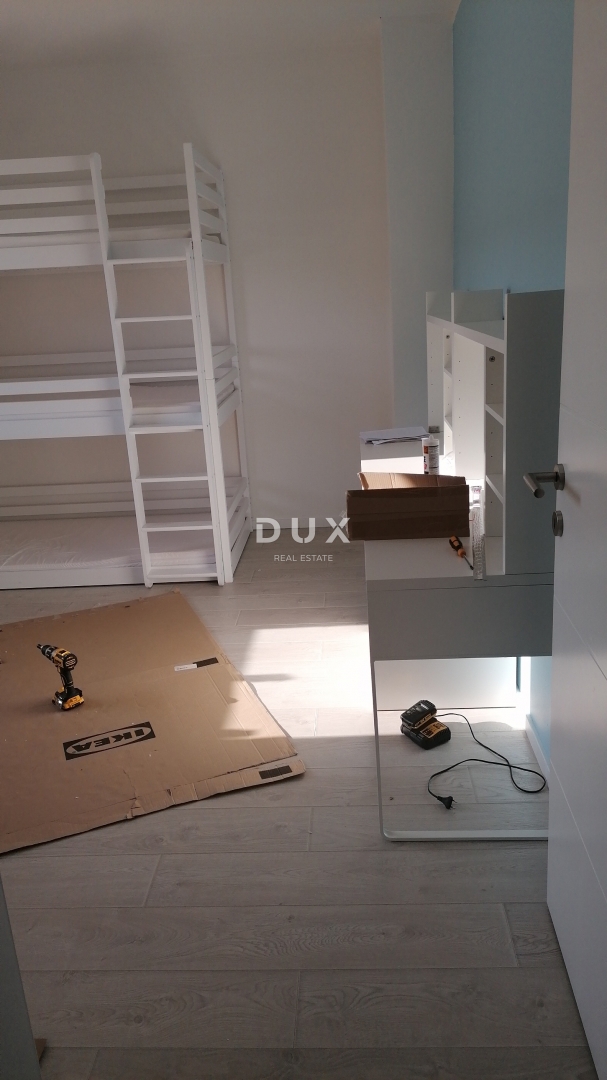 ZADAR, ZEMUNIK - PRILOŽNOST! Prenovljena družinska hiša