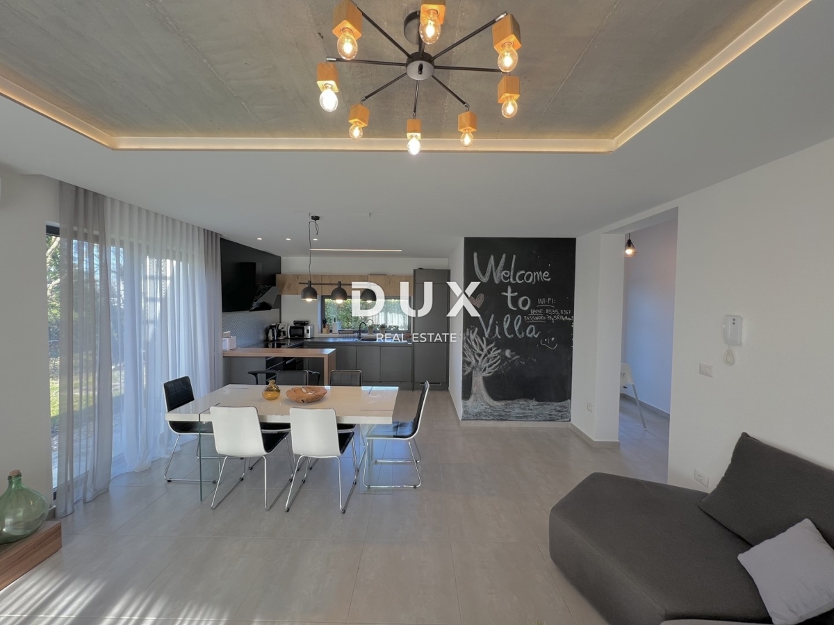 ISTRA, ŽMINJ – Moderna vila z bazenom