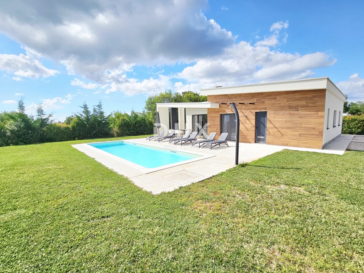 ISTRA, ŽMINJ – Moderna vila z bazenom