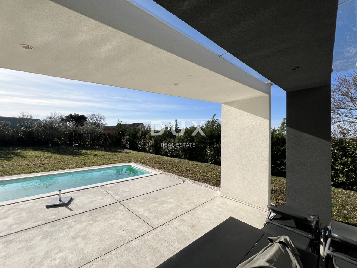 ISTRA, ŽMINJ – Moderna vila z bazenom